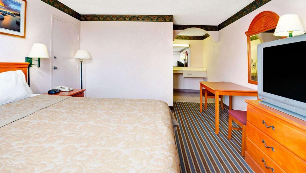 Magnuson Hotel Jacksonville Downtown Ngoại thất bức ảnh